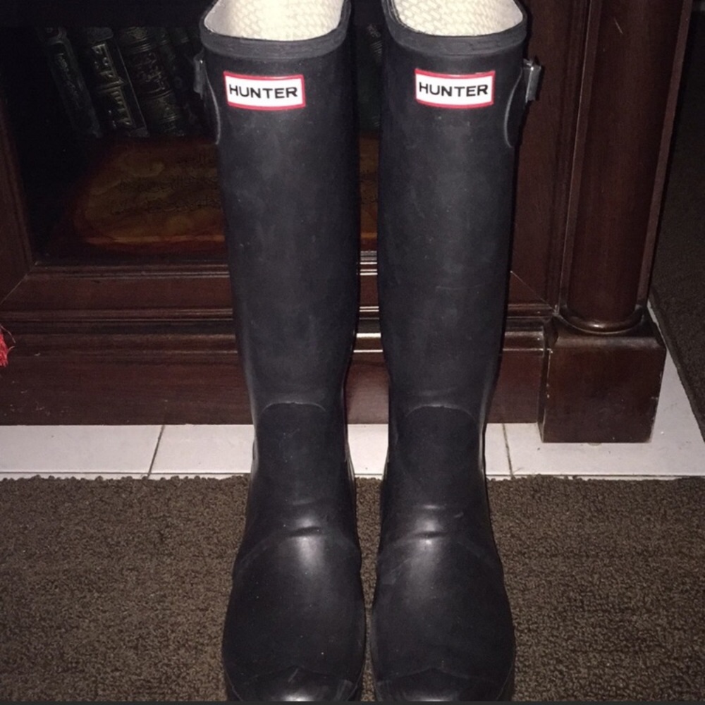 Tall black hunter original boots 8